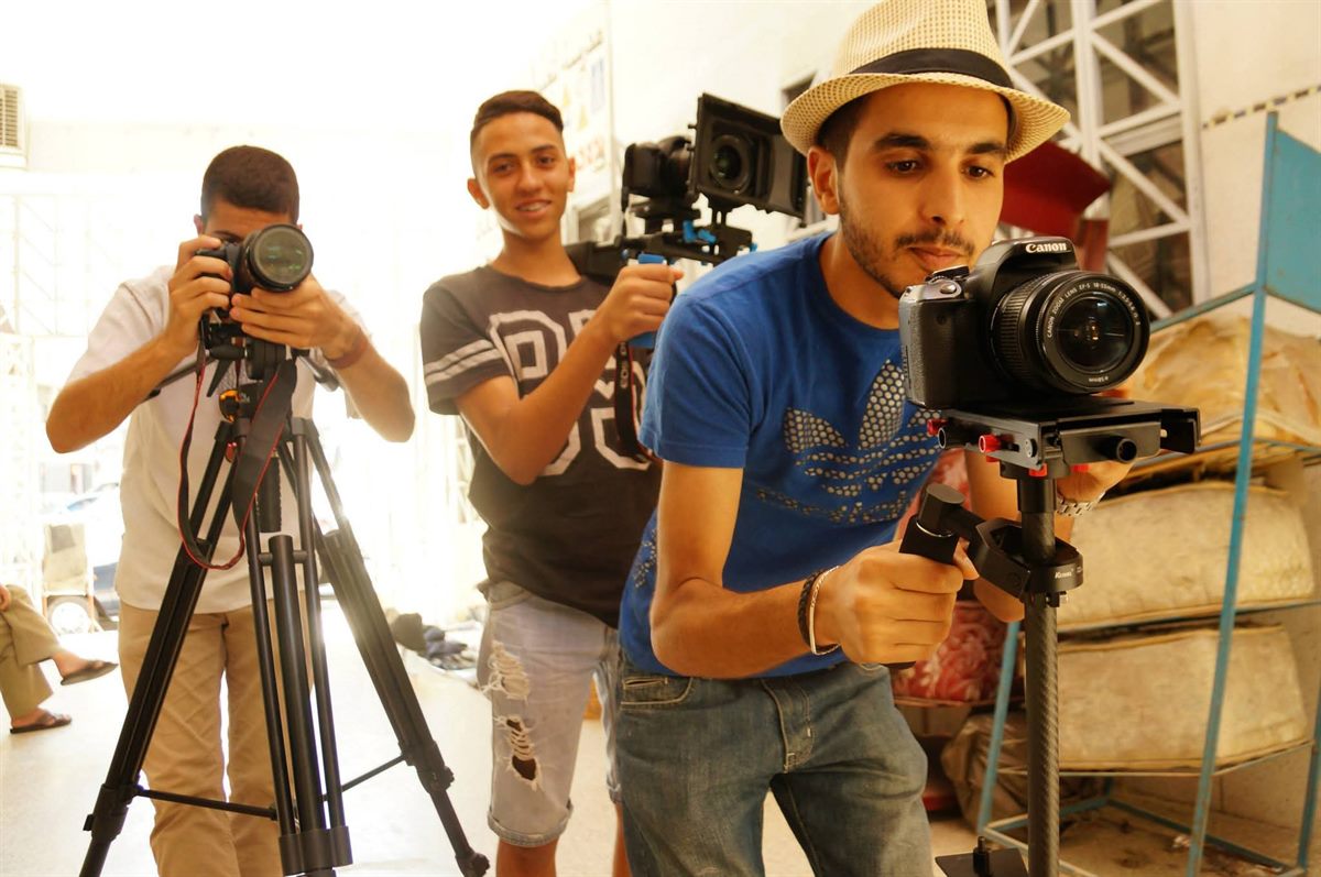 Atelier de formation audiovisuelle avec caméra